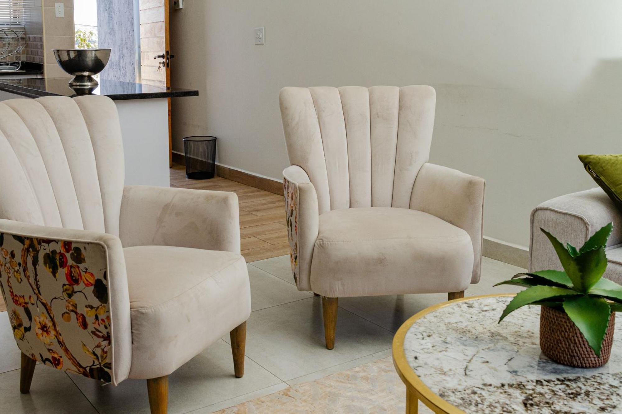 The Ultimate Lotus Apartment Manzini Luaran gambar
